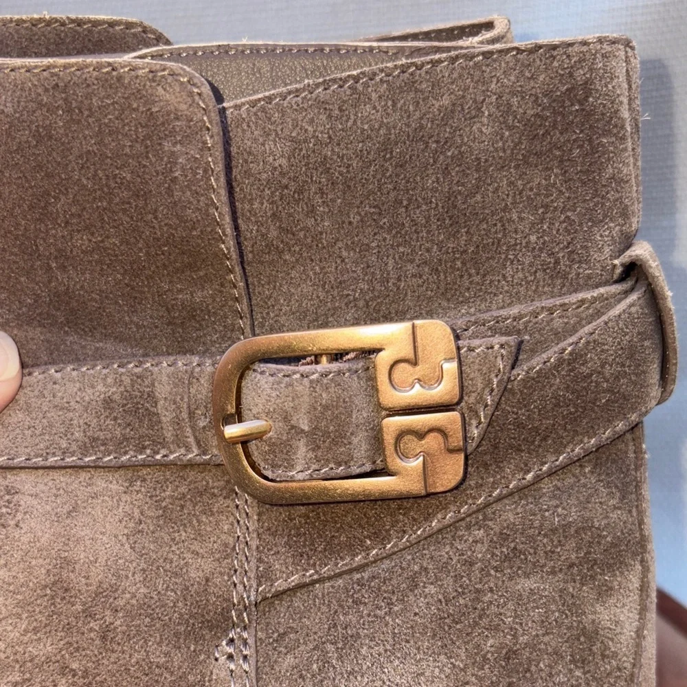 Tory Burch Women’s Brooke Ankle Bootie Tan Suede Sz 8